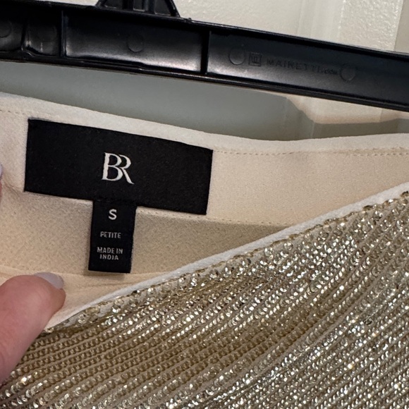 Banana Republic Gold Sequin Maxi Skirt - Picture 6 of 9